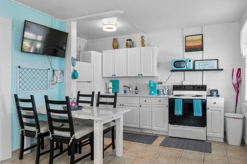Mermaids Grotto Waterfront 1Br Apt With Bay View Villa Tampa Exterior foto